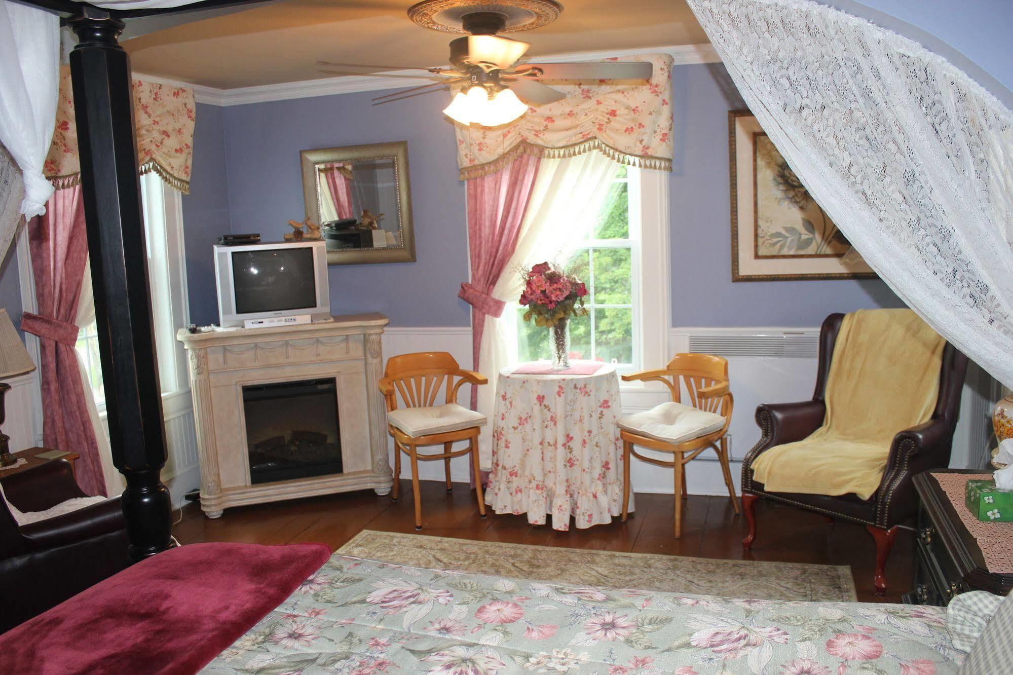 مبيت وإفطار Stanstead Domaine Les Boises Lee Farm S.A المظهر الخارجي الصورة