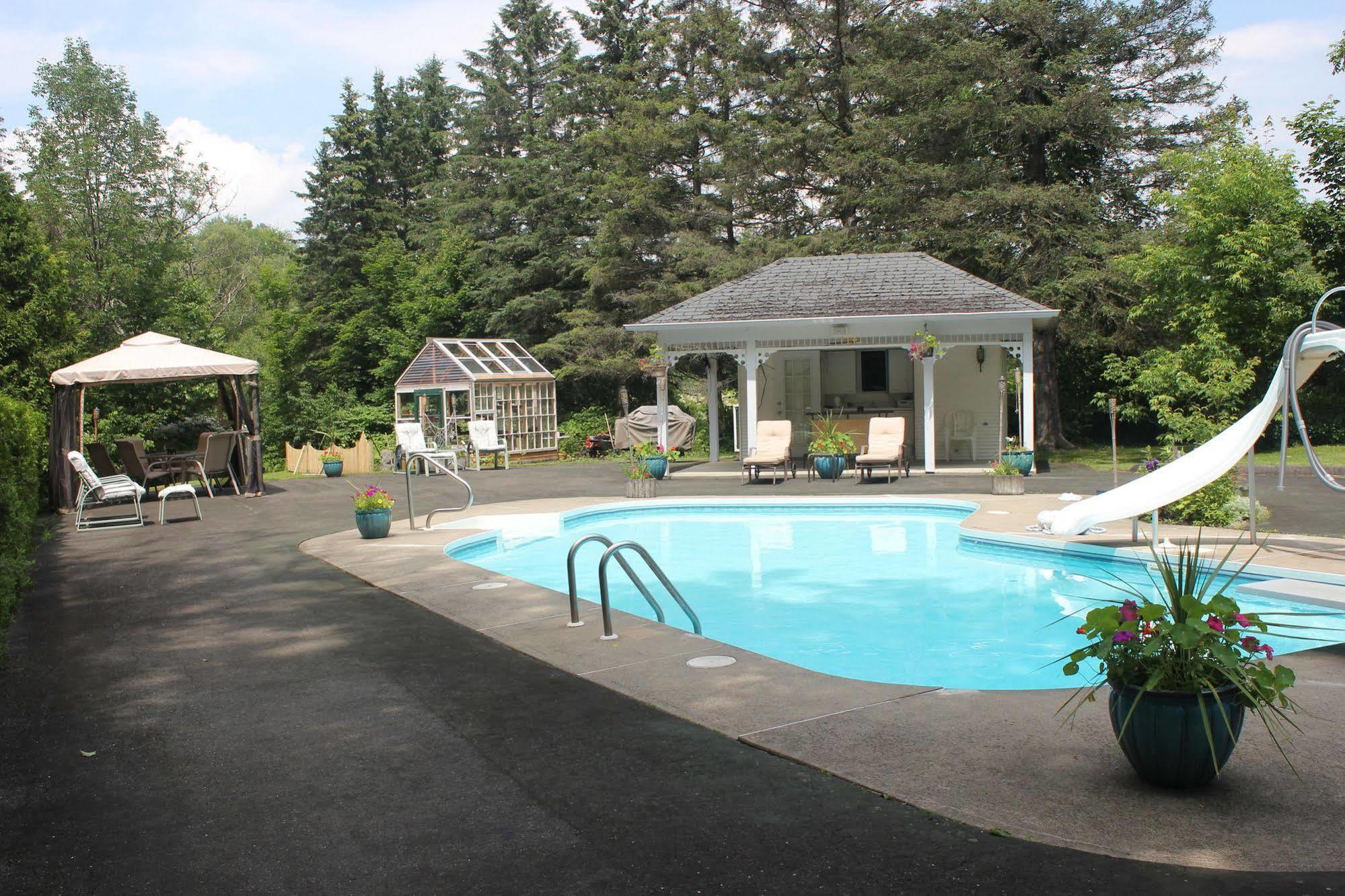 مبيت وإفطار Stanstead Domaine Les Boises Lee Farm S.A المظهر الخارجي الصورة